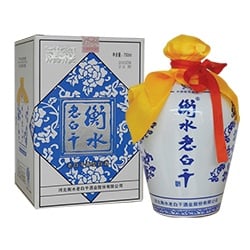 HENG SHUI LAO BAI GAN CLAY BOTTLE 750ML